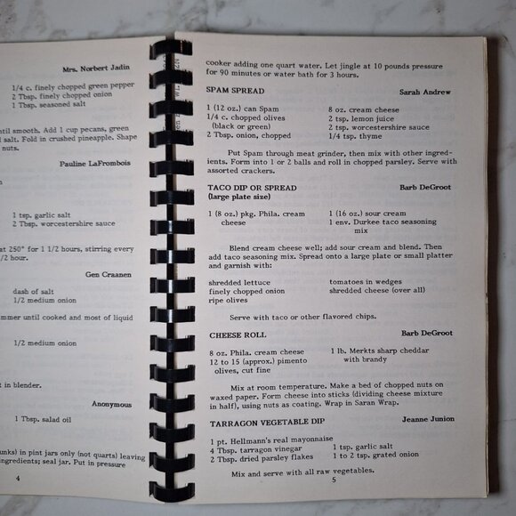 Bay Settlement Wisconsin Parish Cook Book Recipes Scratch Holy Cross Vintage 80s - Picture 6 of 12